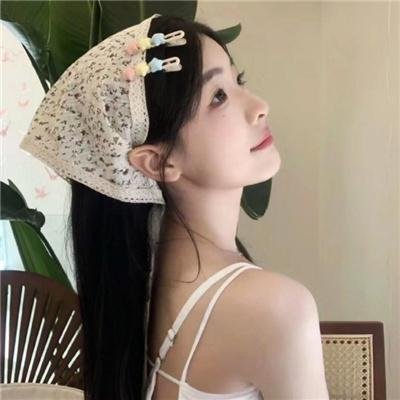 布兰卡和弹吉他的人